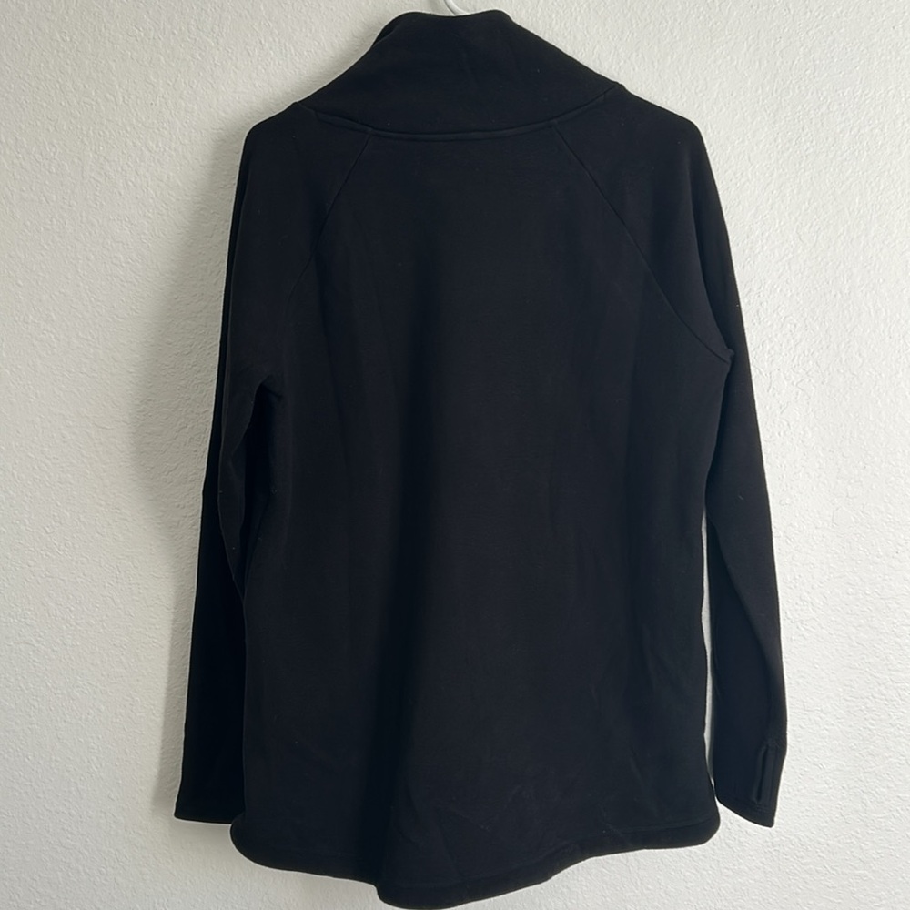 Athleta pull over - Picture 2 of 4